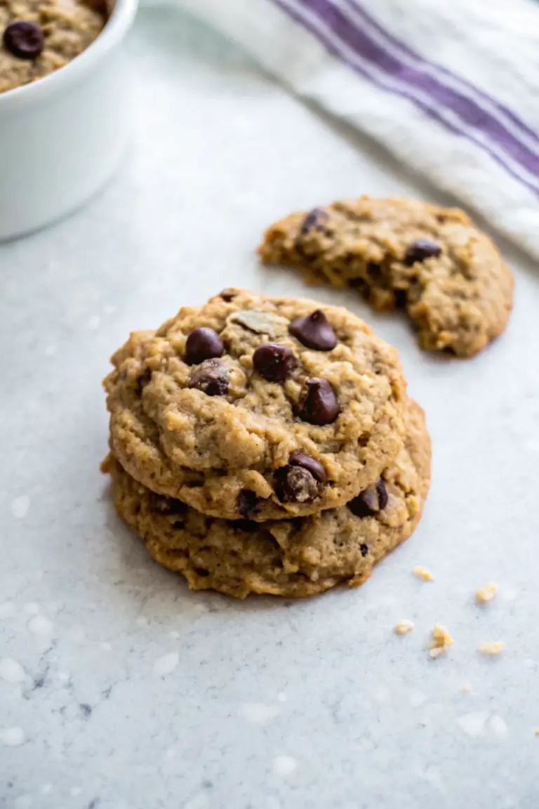 Chewy Peanut Butter Oatmeal Cookies image1