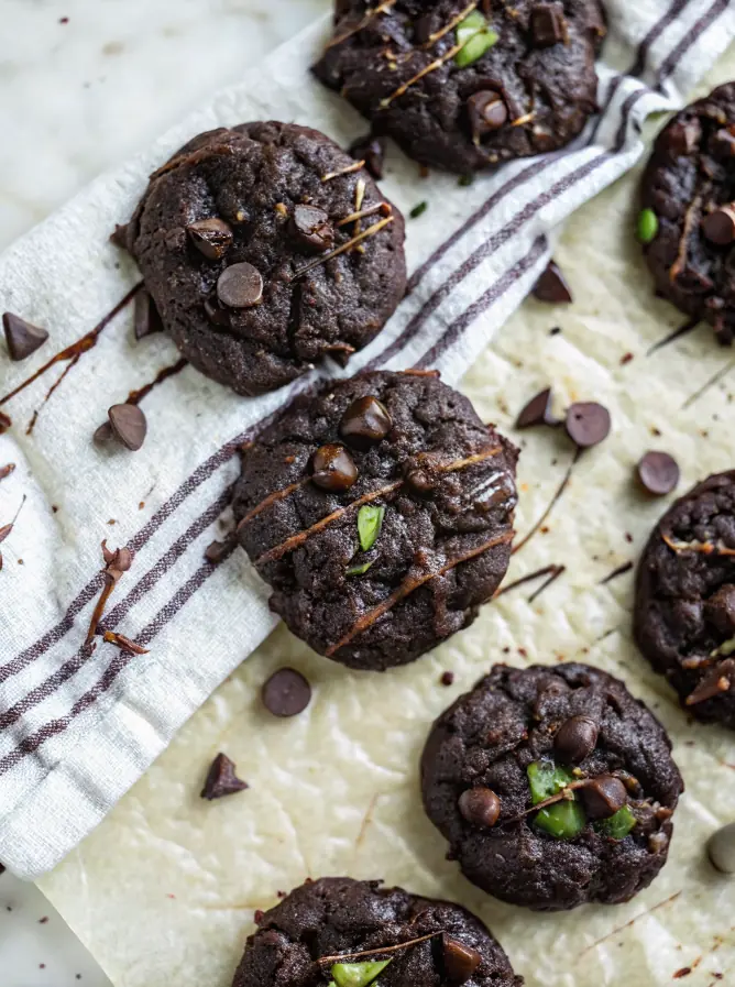 Delish Chocolate Fudge Zucchini Cookies image1