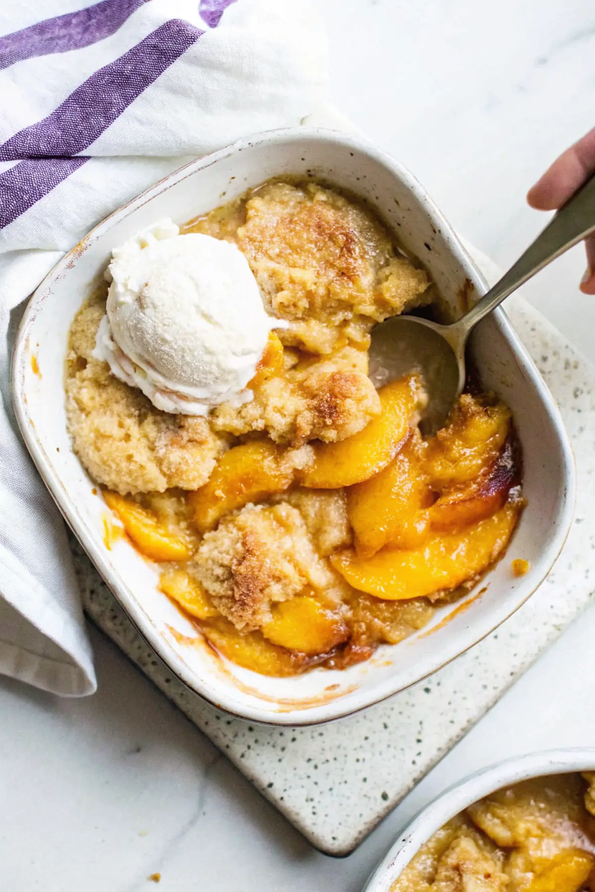 Easy Peach Cobbler Recipe image1