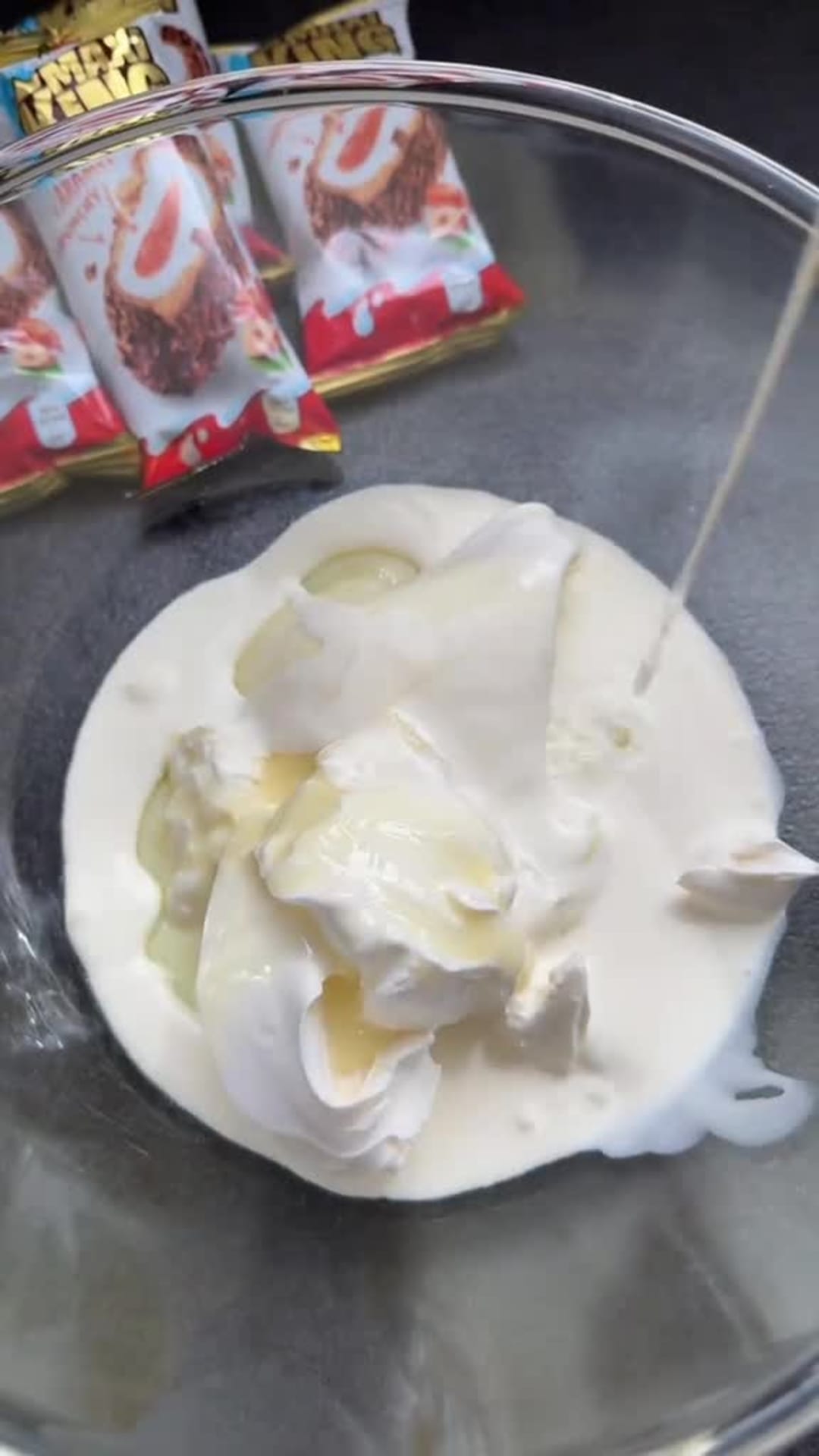 No-Bake Kinder Max King Cake - Whipping mascarpone cream